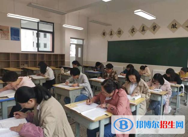 六盤(pán)水中考2022錄取分?jǐn)?shù)線（2023參考）