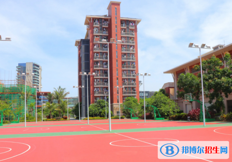 2023海南華僑中學(xué)觀(guān)瀾湖學(xué)校招生計(jì)劃 招生人數(shù)是多少(附要求、條件、對(duì)象)