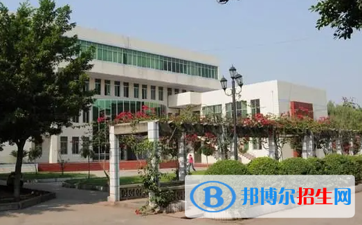 2023涼山公辦中專學(xué)校有哪些  涼山公辦中專學(xué)校名單一覽表