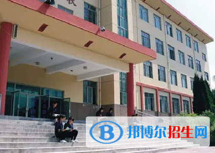 2023寶雞秦華職業(yè)技術(shù)學(xué)校招生計劃 招生人數(shù)是多少(附要求、條件、對象)
