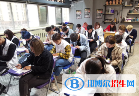 2023寶雞唯美發(fā)型化妝攝影專業(yè)學(xué)校招生簡章