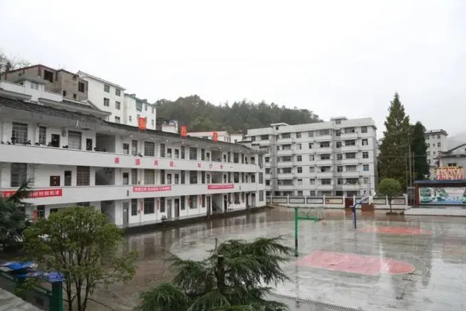 2023湘西排名前四的民辦中職學校名單