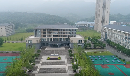 2023年重慶讀工程測量專業(yè)的中職學(xué)校有哪些？