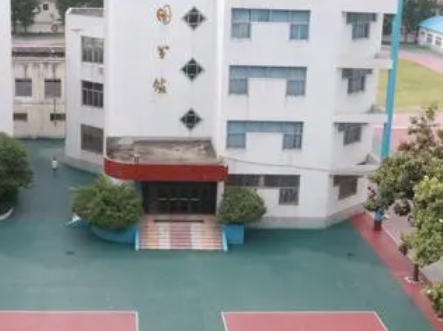 2023南陽市藝術(shù)中等職業(yè)學(xué)校多少錢 南陽市藝術(shù)中等職業(yè)學(xué)校各專業(yè)學(xué)費(fèi)收費(fèi)標(biāo)準(zhǔn)