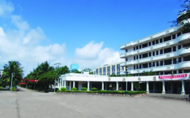 海南海政學(xué)校地址在哪里，哪個(gè)地區(qū)，哪個(gè)城市