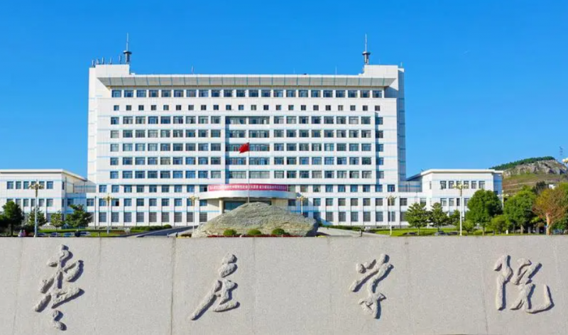 廣東工業(yè)大學(xué)和棗莊學(xué)院怎么選？哪個(gè)好？附全國(guó)排名和分?jǐn)?shù)線