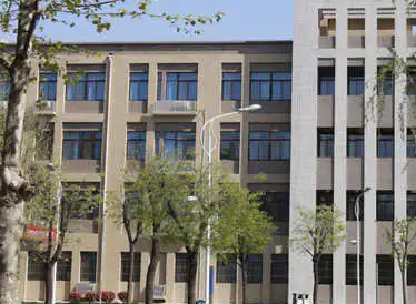 寶雞航飛科技技工學(xué)校地址在哪里，哪個(gè)地區(qū)，哪個(gè)城市?