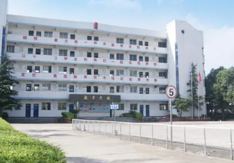 2023自貢機(jī)電學(xué)校有哪些 自貢機(jī)電學(xué)校名單一覽表