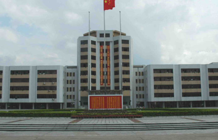 佛山科學(xué)技術(shù)學(xué)院什么專業(yè)好，佛山科學(xué)技術(shù)學(xué)院專業(yè)排名