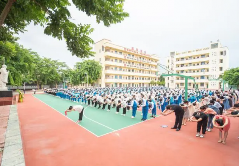 海南鑫源高級中學歷年招生分數(shù)線一覽表(2023參考)