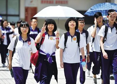 2023年重慶中考成績(jī)?cè)谀睦锊樵?中考成績(jī)查詢?nèi)肟诰W(wǎng)站