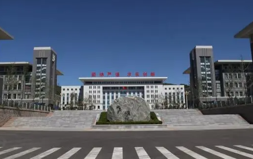 2024濟(jì)南新能源汽車(chē)學(xué)校有哪些 濟(jì)南新能源汽車(chē)學(xué)校名單一覽表