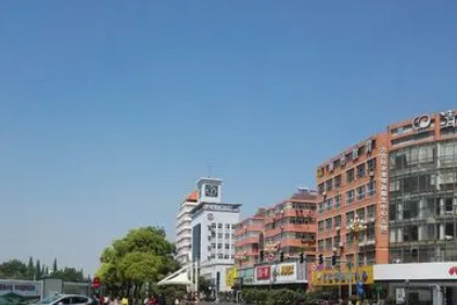 六合區(qū)實(shí)驗(yàn)高級(jí)中學(xué)地址，乘車(chē)路線