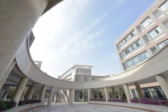 2023金陵中學(xué)河西分校招生計(jì)劃 招生人數(shù)是多少(附要求、條件、對(duì)象)