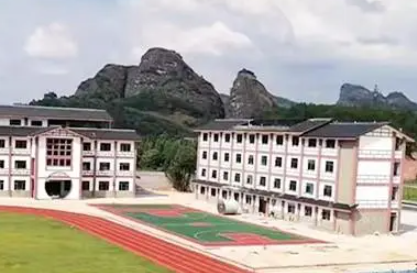 2023鷹潭市龍虎山職業(yè)中等專業(yè)學(xué)校多少錢 鷹潭市龍虎山職業(yè)中等專業(yè)學(xué)校各專業(yè)學(xué)費收費標準