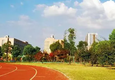 安徽科技貿(mào)易學(xué)校地址，乘車路線