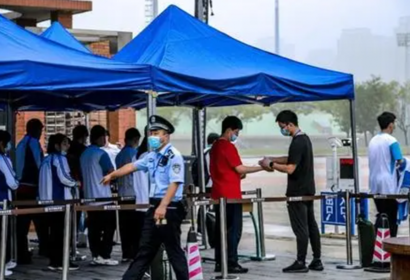2023年重慶中考成績?cè)谀睦锊樵?中考成績查詢?nèi)肟诰W(wǎng)站