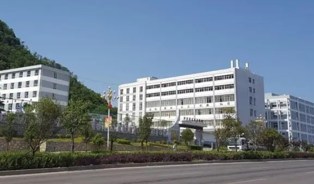 2024黔西南排名前五的護(hù)理學(xué)校名單