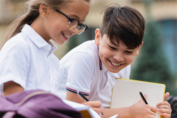 岳陽開設(shè)幼兒保育專業(yè)的中專學校名單一覽表