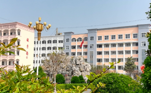 2023商丘公辦形象設(shè)計(jì)學(xué)校有哪些 商丘公辦形象設(shè)計(jì)學(xué)校名單一覽表