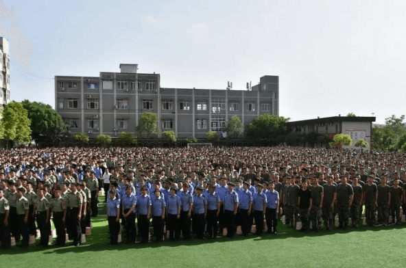 2024南充排名前五的廣告設(shè)計(jì)學(xué)校名單