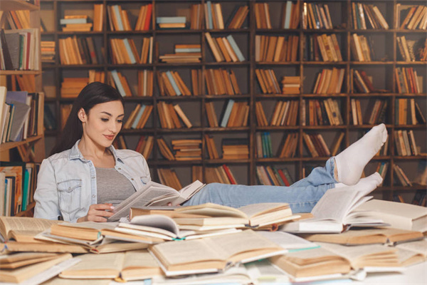 貴陽開設(shè)服裝設(shè)計專業(yè)的中專學(xué)校名單一覽表