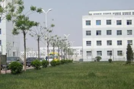 忻州衛(wèi)生學(xué)校地址，乘車路線