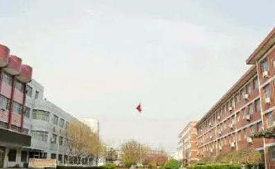濟南市長清區(qū)職業(yè)中等專業(yè)學校地址，乘車路線