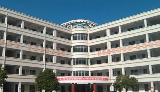 2024漢中排名前五的計算機學校名單