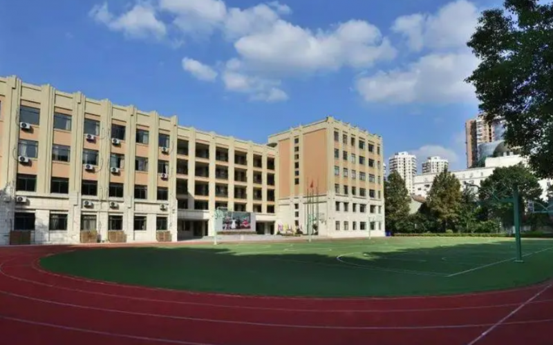 南京市第九中學(xué)震旦校區(qū)怎么樣、好不好