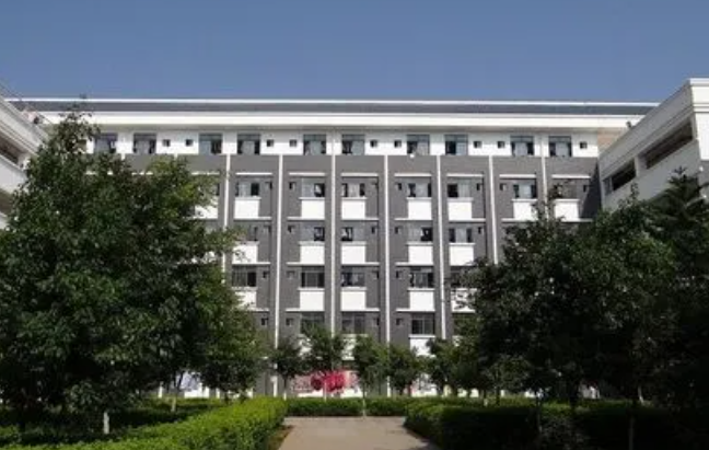 2023昆明排名前八的會(huì)計(jì)學(xué)校名單