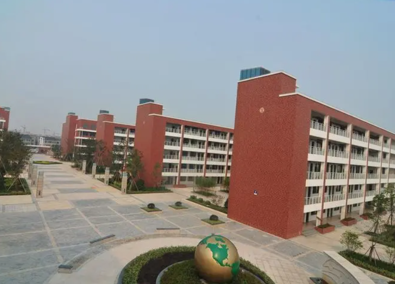 江蘇省太湖高級(jí)中學(xué)地址，乘車(chē)路線