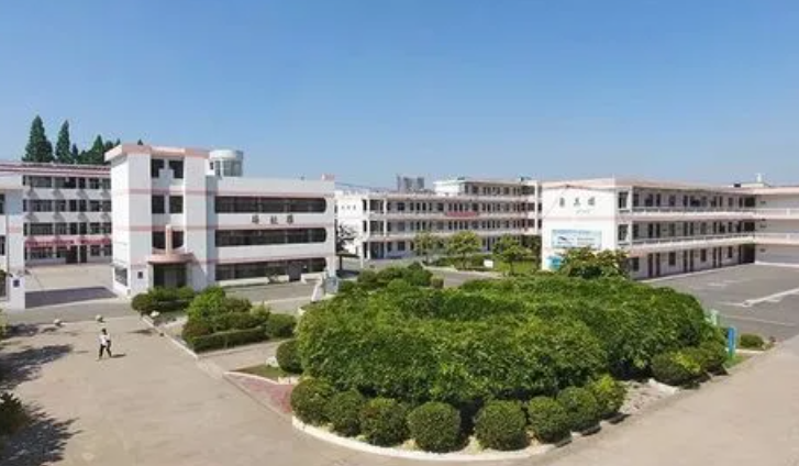 江蘇省鄭梁梅高級中學(xué)怎么樣、好不好