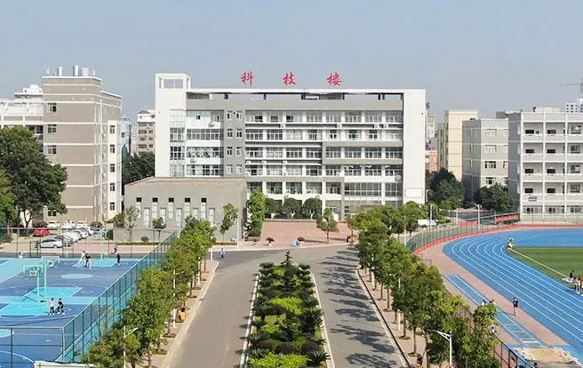貴州2023年讀什么中專學(xué)校