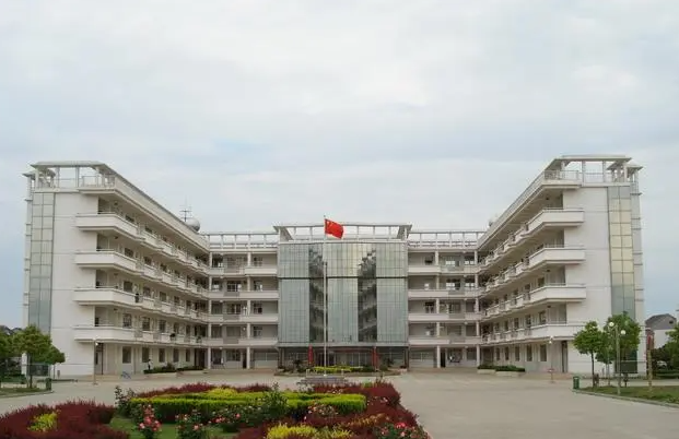 江蘇省建湖高級中學(xué)歷年招生分?jǐn)?shù)線一覽表(2023參考)