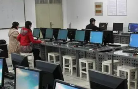 重慶2023年中專男生學(xué)什么專業(yè)好