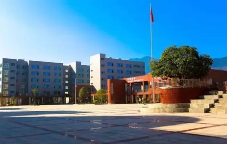 2023銅仁排名前八的機(jī)電學(xué)校名單