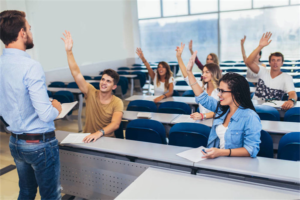 南寧師范大學學費2023年多少錢