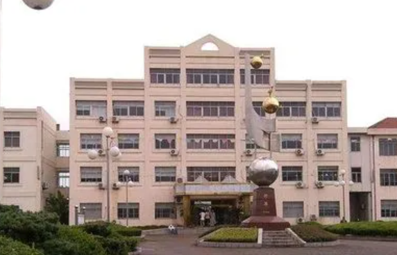 常熟市王淦昌中學(xué)地址，乘車(chē)路線(xiàn)