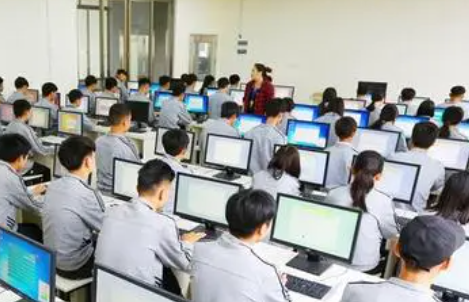 昆明2023年中專學校讀什么專業(yè)有前途