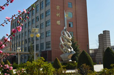 山西省忻州市原平農業(yè)學校網站網址主頁