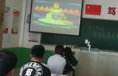上黨區(qū)職業(yè)高級中學校地址，乘車路線