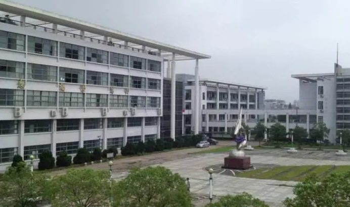 浙江省杭州第七中學(xué)地址，乘車路線