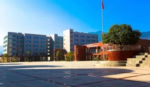 2024銅仁藥劑學(xué)校有哪些 銅仁藥劑學(xué)校名單一覽表