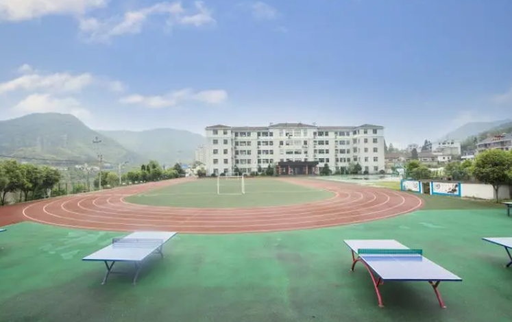杭州建德育才高級(jí)中學(xué)怎么樣、好不好