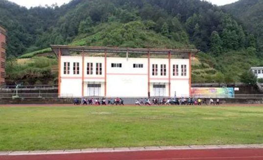 淳安縣威坪中學(xué)怎么樣、好不好