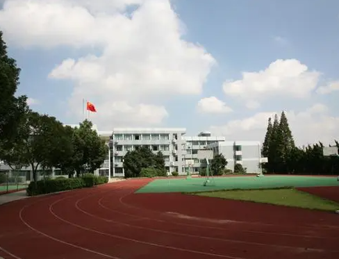 寧波市李惠利中學(xué)地址，乘車路線