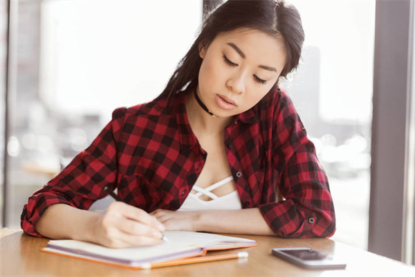 甘肅廣播電視中等專業(yè)學校影視特效化妝專業(yè)介紹