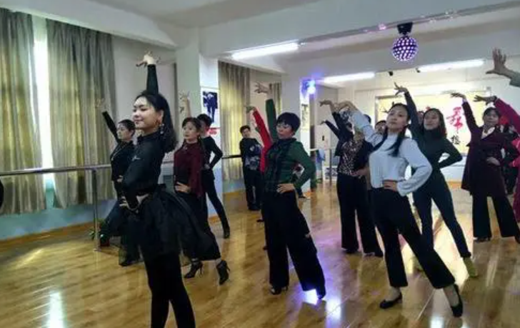 大連國際舞蹈學(xué)校怎么樣、好不好