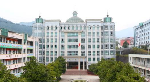 泰順縣育才高級中學怎么樣、好不好